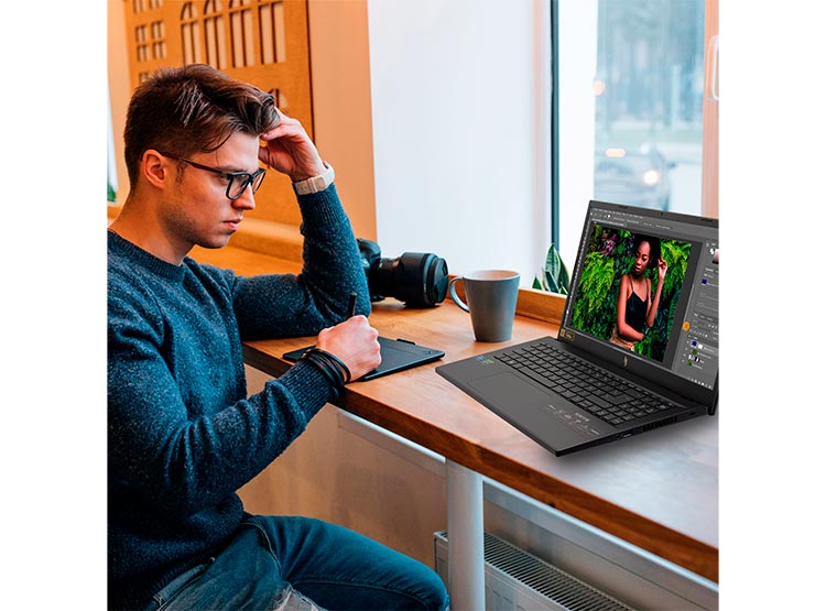 ACER NITRO V ANV15-41-R3RJ-1 AMD RYZEN 7 16 GB RAM 512 GB SSD NVIDIA RTX 3050 6GB 15.6 OPEN BOX EXHIBICION